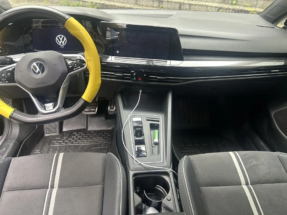 2021 Volkswagen Golf 1.4T 150HP L4 7DCT,autocango,china used car exporter,china ev exporter,chinese used car exporter,chinese used ev exporter