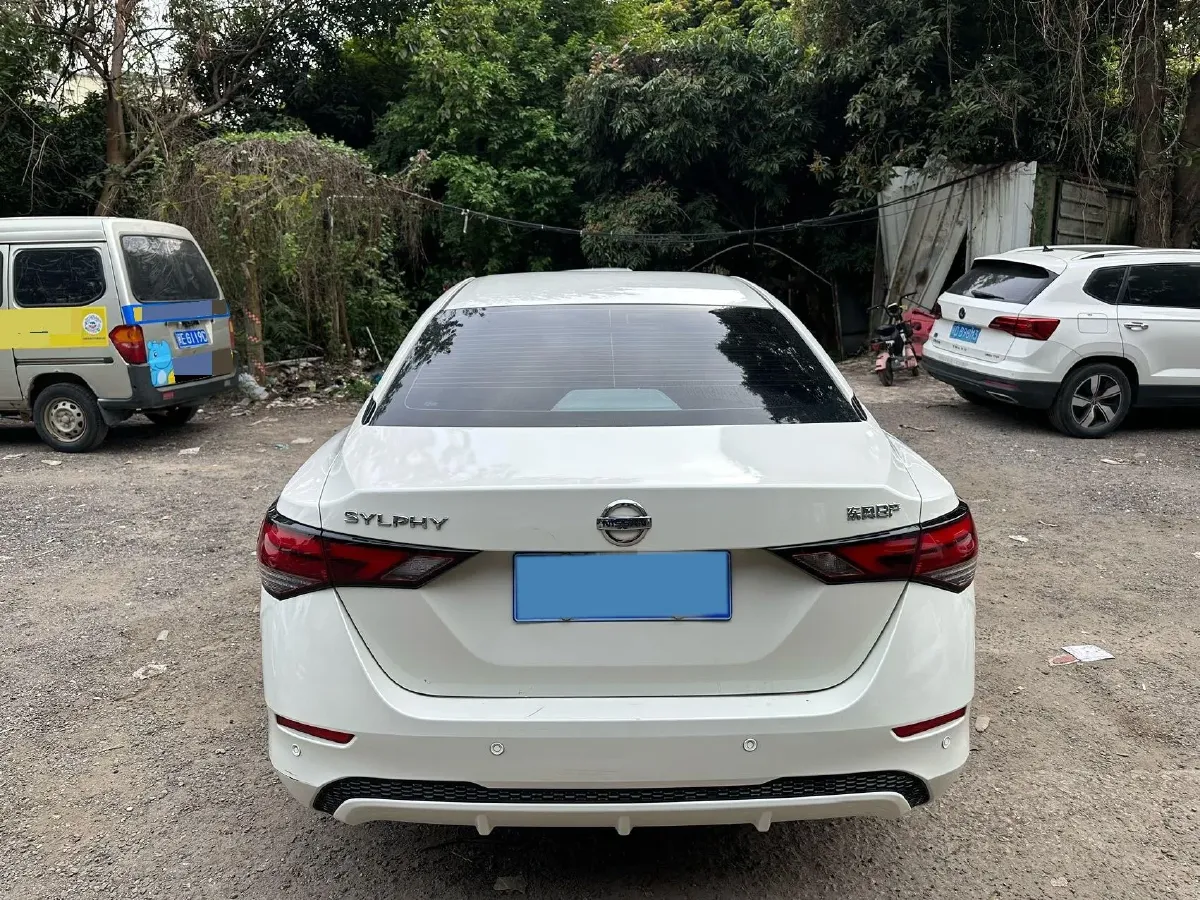 2021 Nissan Sylphy 1.6L 135HP L4 CVT,autocango,china used car exporter,china ev exporter,chinese used car exporter,chinese used ev exporter