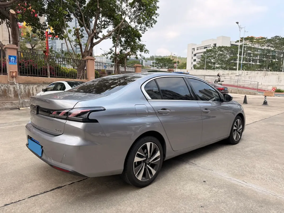 2022 Peugeot 408 1.6T 170HP L4 6AT,autocango,china used car exporter,china ev exporter,chinese used car exporter,chinese used ev exporter