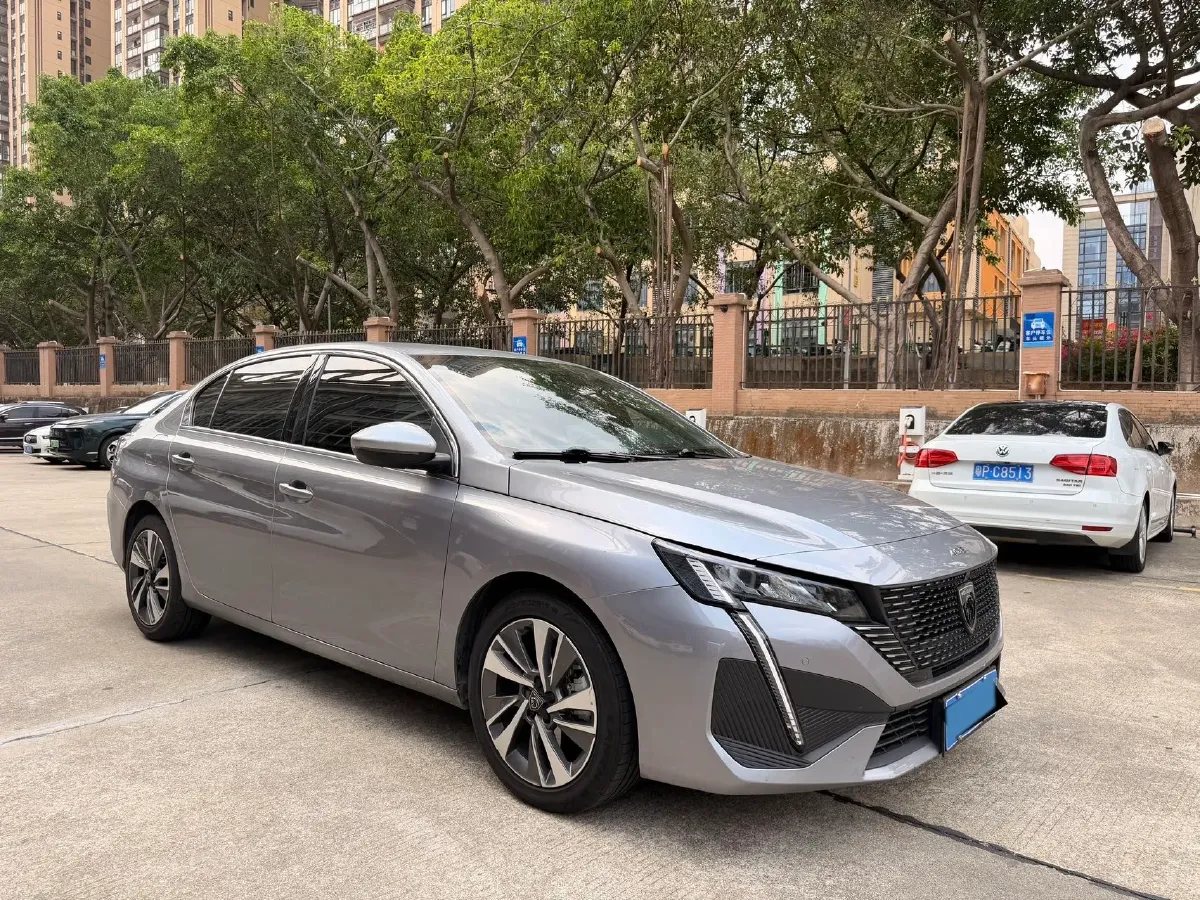 2022 Peugeot 408 1.6T 170HP L4 6AT,autocango,china used car exporter,china ev exporter,chinese used car exporter,chinese used ev exporter