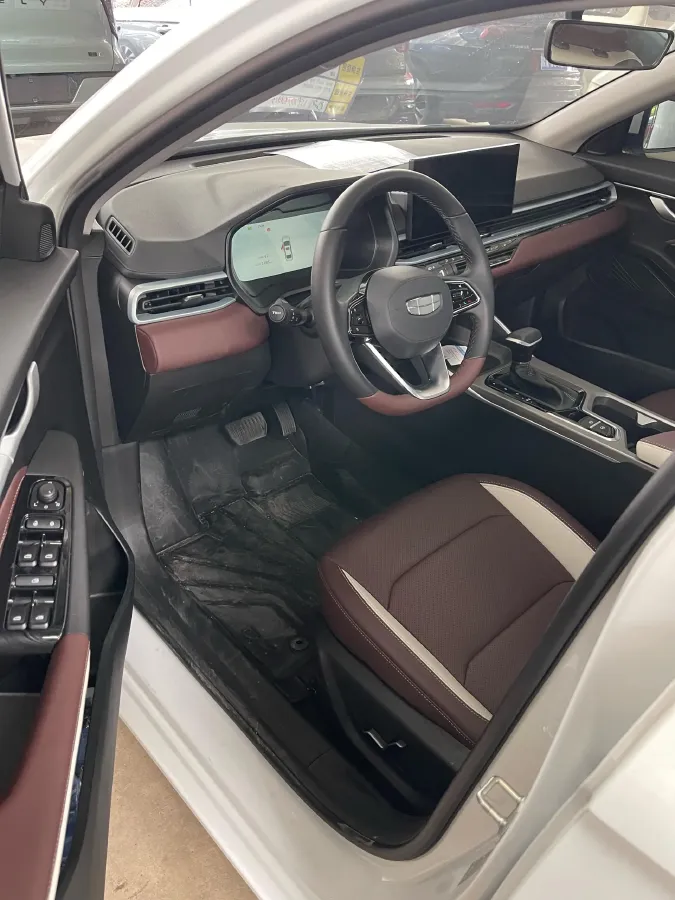 2026 Geely Emgrand 1.5L 120HP L4 CVT,autocango,china used car exporter,china ev exporter,chinese used car exporter,chinese used ev exporter