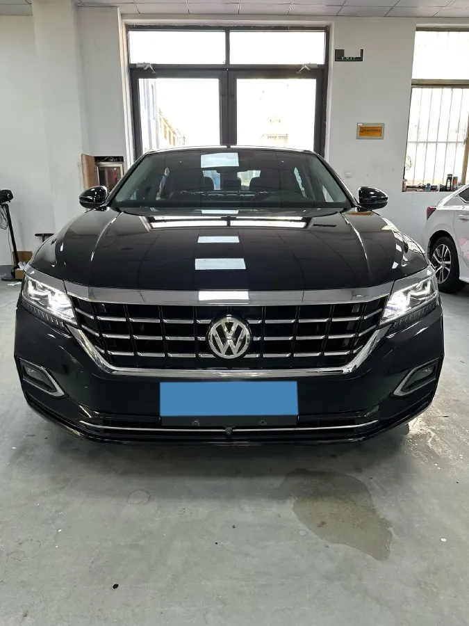 2019 Volvo V40 1.5T 152HP L4 6AT,autocango,china used car exporter,china ev exporter,chinese used car exporter,chinese used ev exporter