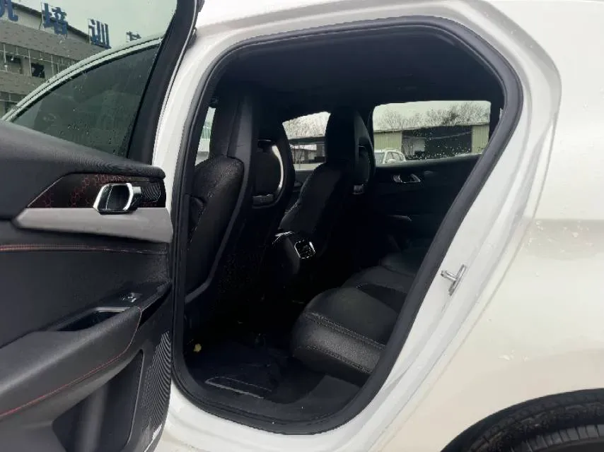 2019 LYNK&CO 01 2.0T 190HP L4 6AT,autocango,china used car exporter,china ev exporter,chinese used car exporter,chinese used ev exporter