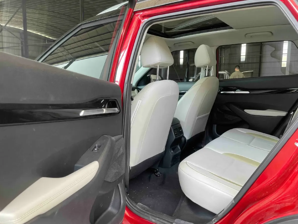 2023 Kia Seltos 1.5L 115HP L4 CVT,autocango,china used car exporter,china ev exporter,chinese used car exporter,chinese used ev exporter