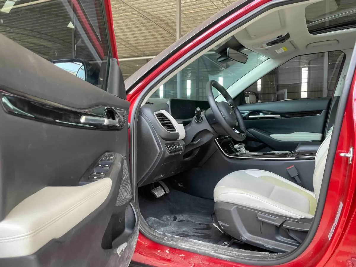 2023 Kia Seltos 1.5L 115HP L4 CVT,autocango,china used car exporter,china ev exporter,chinese used car exporter,chinese used ev exporter