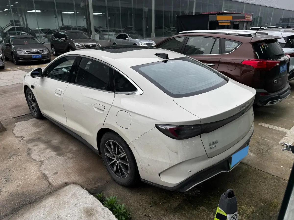 2024 BYD Seal06 1.5L 101HP L4 E-CVT PHEV 15.87KWH,autocango,china used car exporter,china ev exporter,chinese used car exporter,chinese used ev exporter