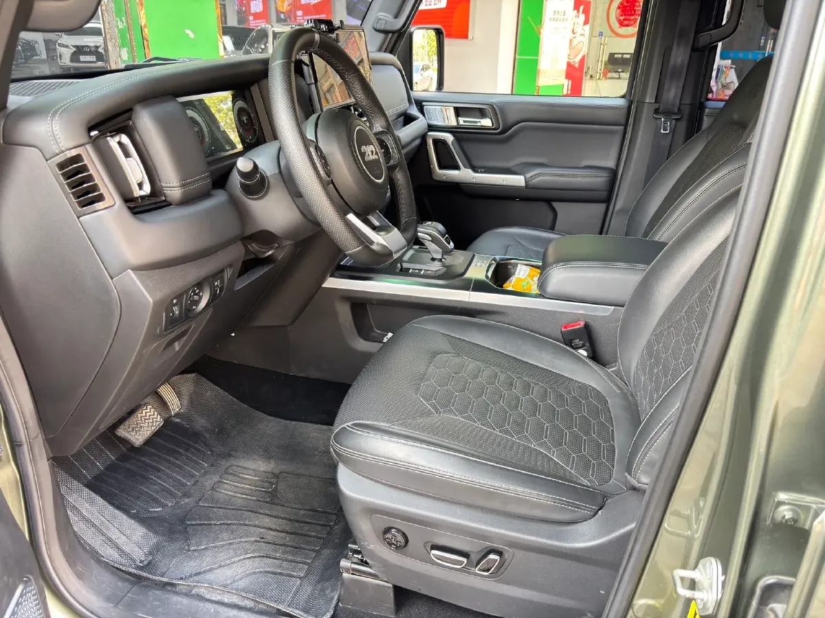 2024 212 212 T01 2.0T 252HP L4 8AT,autocango,china used car exporter,china ev exporter,chinese used car exporter,chinese used ev exporter