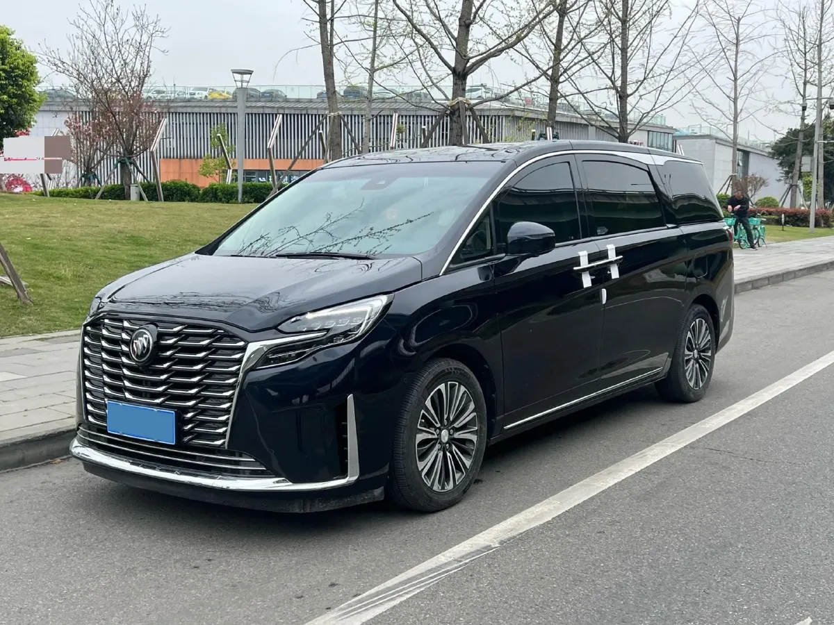 2023 Buick GL8 2.0T 237HP L4 9AT,autocango,china used car exporter,china ev exporter,chinese used car exporter,chinese used ev exporter
