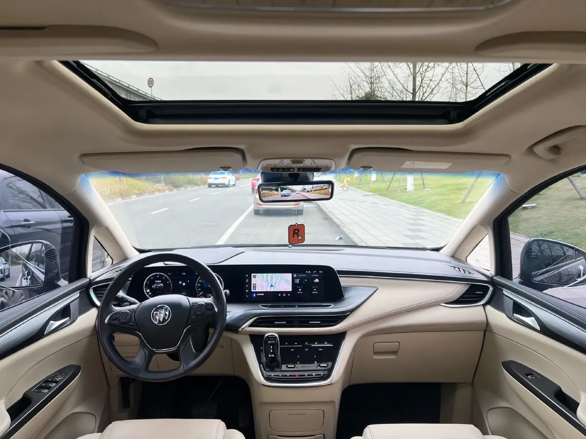 2023 Buick GL8 2.0T 237HP L4 9AT,autocango,china used car exporter,china ev exporter,chinese used car exporter,chinese used ev exporter