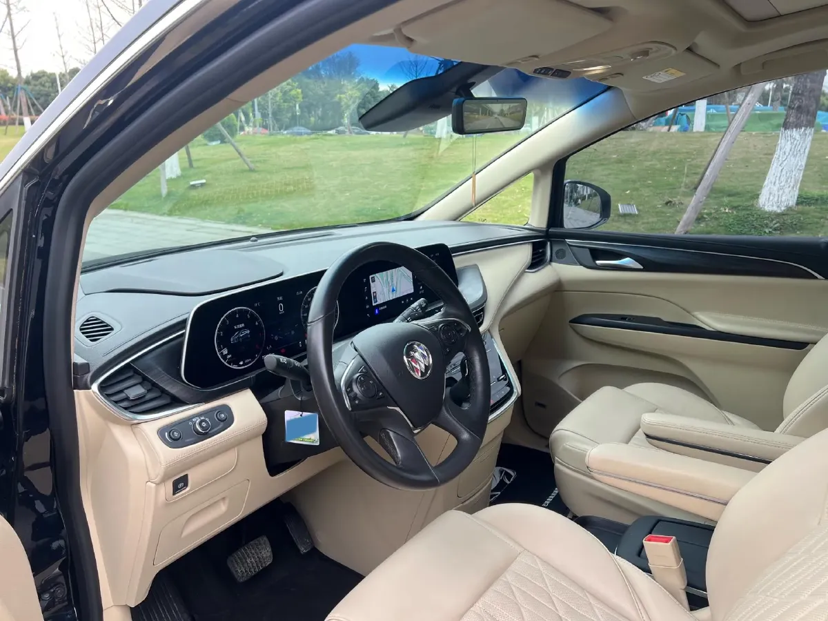 2023 Buick GL8 2.0T 237HP L4 9AT,autocango,china used car exporter,china ev exporter,chinese used car exporter,chinese used ev exporter