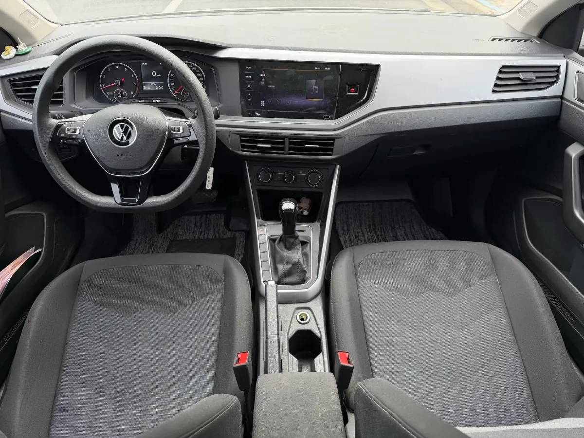 2021 Bestune T55 1.5T 169HP L4 7DCT,autocango,china used car exporter,china ev exporter,chinese used car exporter,chinese used ev exporter