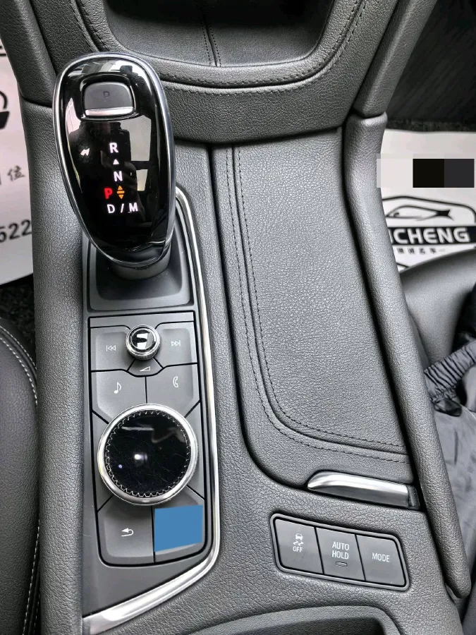 2021 Cadillac XT5 2.0T 237HP L4 9AT,autocango,china used car exporter,china ev exporter,chinese used car exporter,chinese used ev exporter