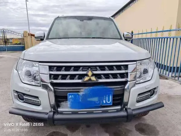 2016 Mitsubishi Pajero 3.0L 174HP V6 5AT,autocango,china used car exporter,china ev exporter,chinese used car exporter,chinese used ev exporter