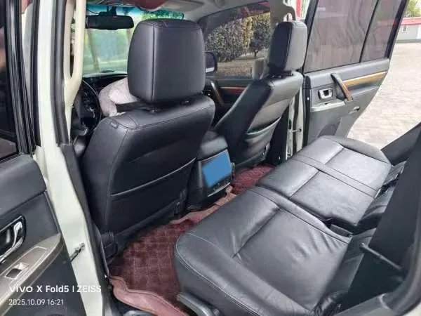 2016 Mitsubishi Pajero 3.0L 174HP V6 5AT,autocango,china used car exporter,china ev exporter,chinese used car exporter,chinese used ev exporter