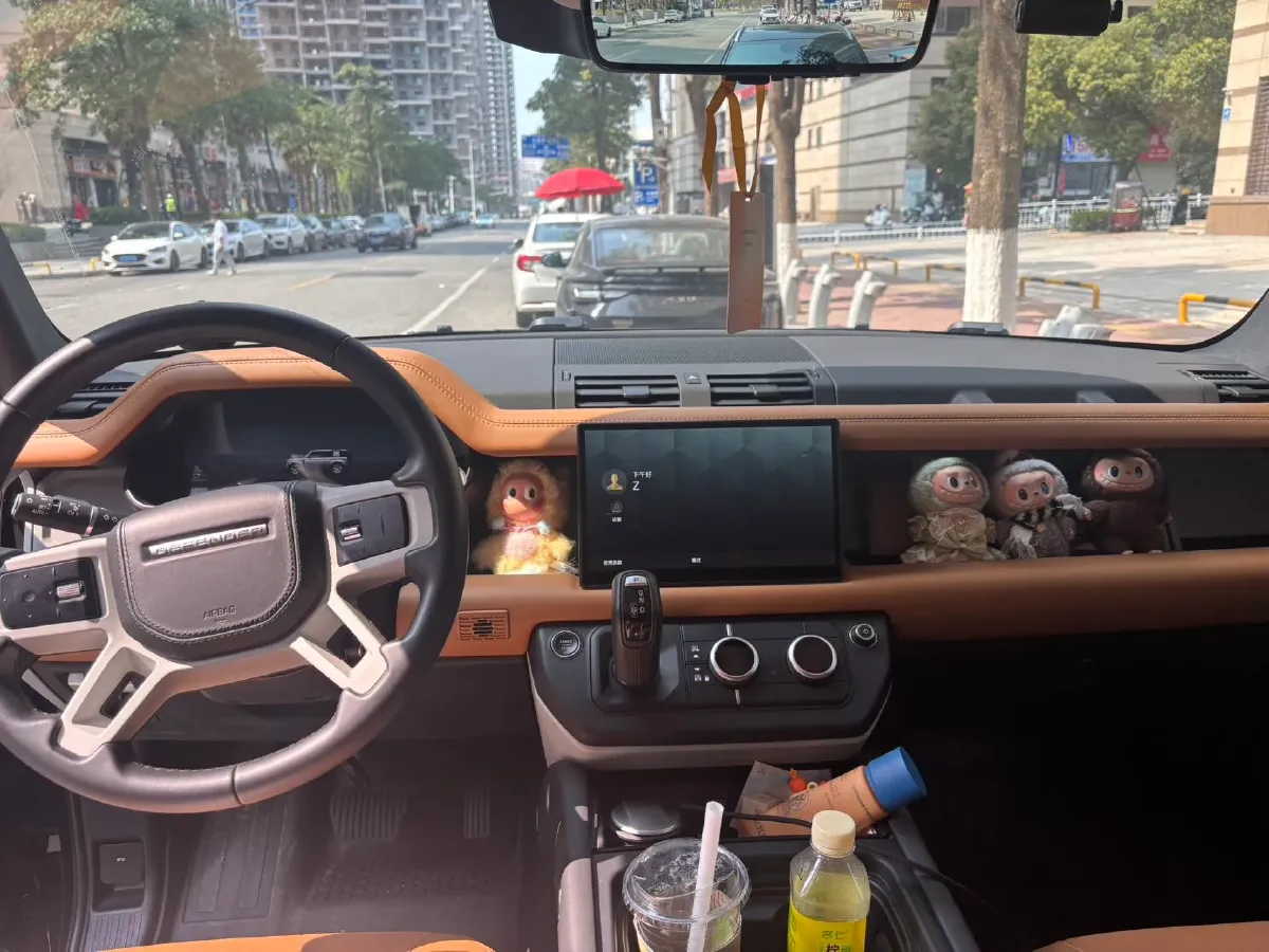 2024 Land Rover Defender 3.0T 400HP L6 8AT,autocango,china used car exporter,china ev exporter,chinese used car exporter,chinese used ev exporter