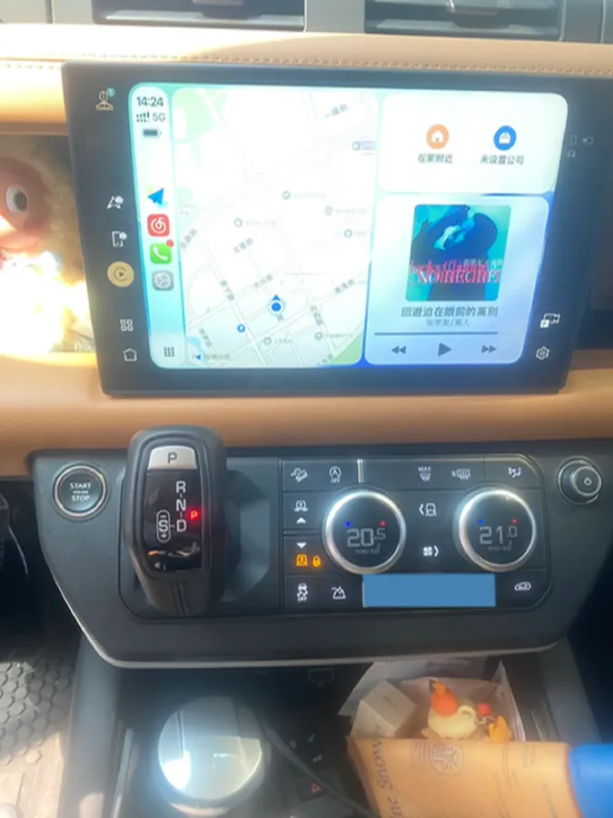 2024 Land Rover Defender 3.0T 400HP L6 8AT,autocango,china used car exporter,china ev exporter,chinese used car exporter,chinese used ev exporter