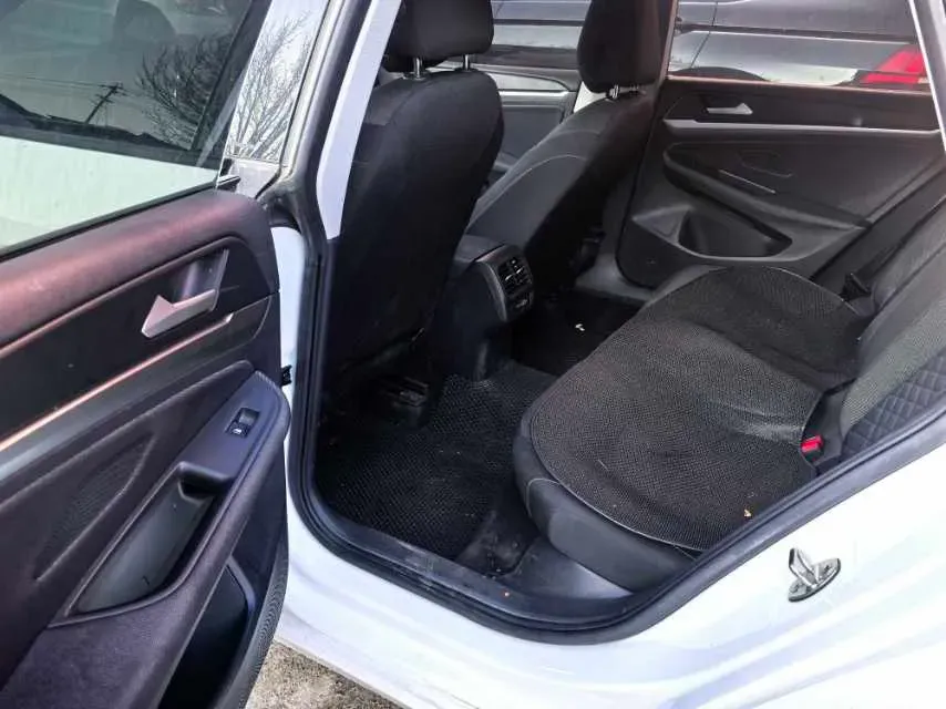 2024 Volkswagen Lamando 1.2T 116HP L4 7DCT,autocango,china used car exporter,china ev exporter,chinese used car exporter,chinese used ev exporter