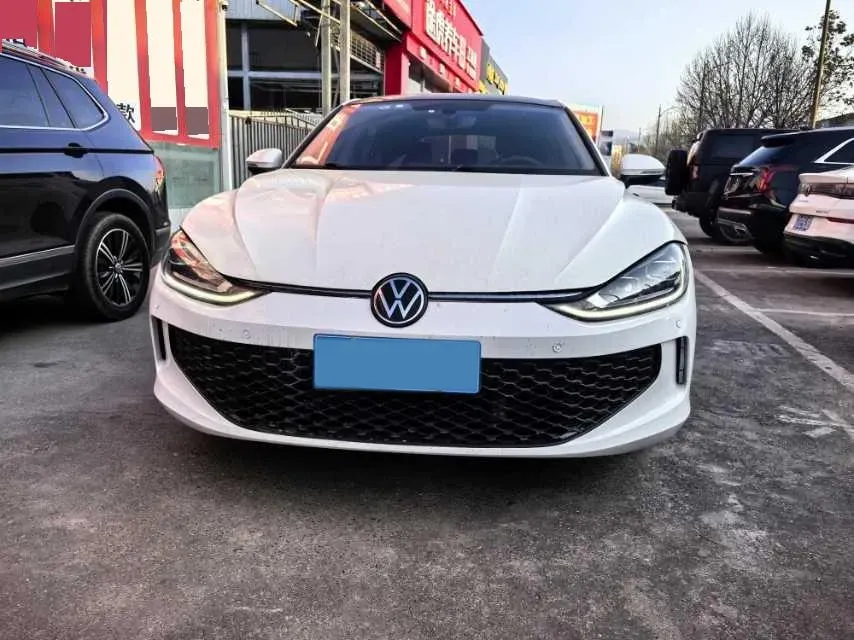 2024 Volkswagen Lamando 1.2T 116HP L4 7DCT,autocango,china used car exporter,china ev exporter,chinese used car exporter,chinese used ev exporter