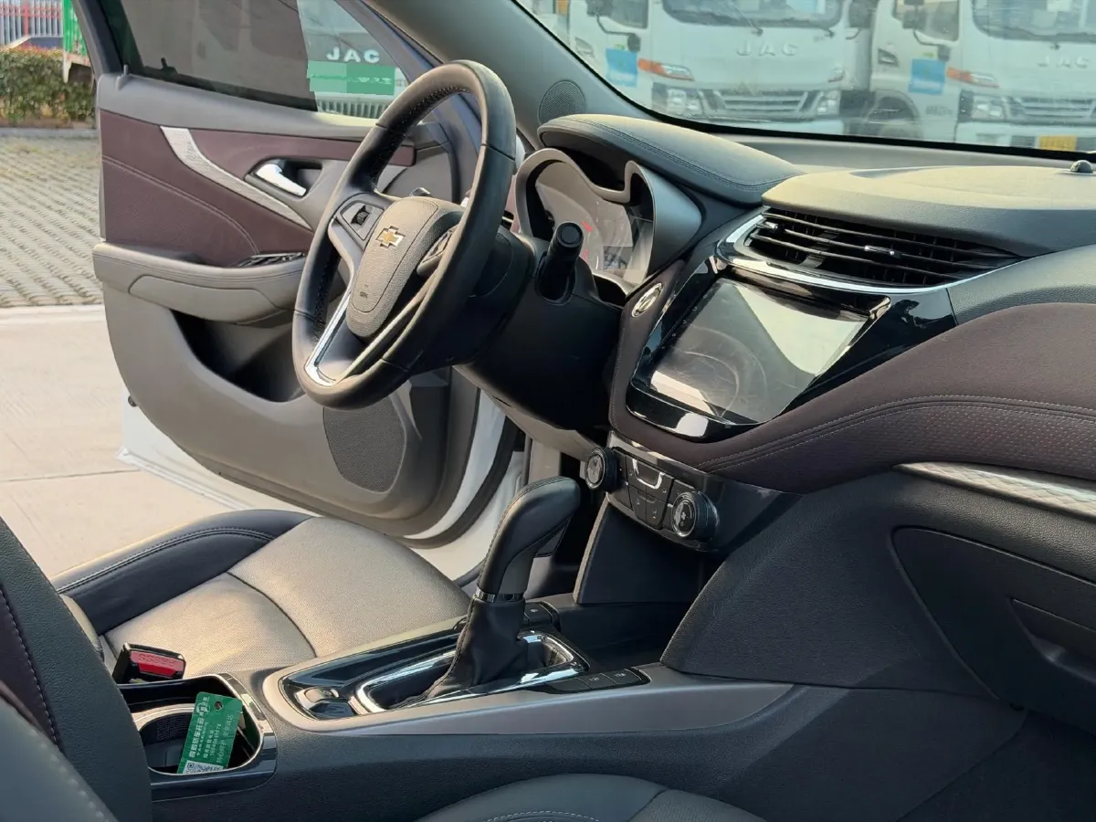 2018 Chevrolet Malibu 1.5T 170HP L4 6AT,autocango,china used car exporter,china ev exporter,chinese used car exporter,chinese used ev exporter