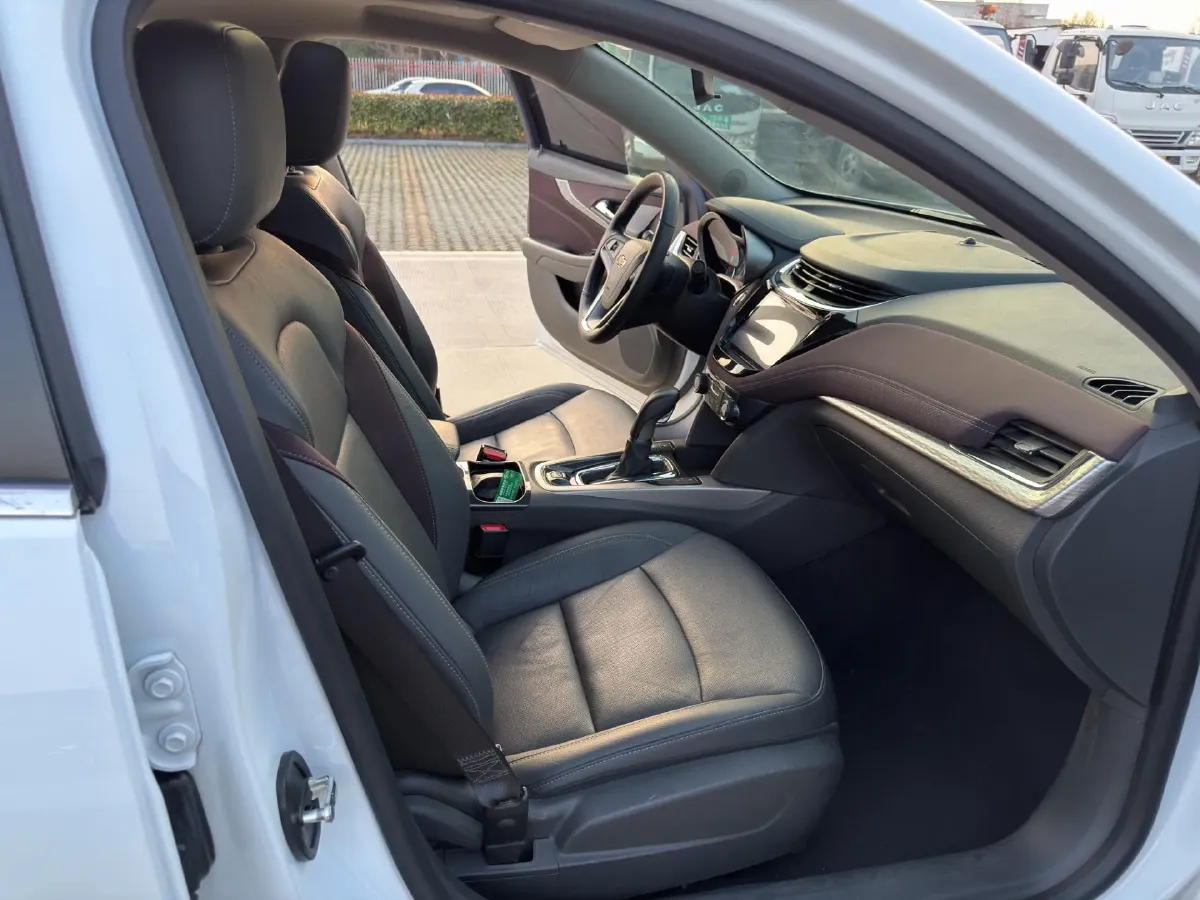 2018 Chevrolet Malibu 1.5T 170HP L4 6AT,autocango,china used car exporter,china ev exporter,chinese used car exporter,chinese used ev exporter