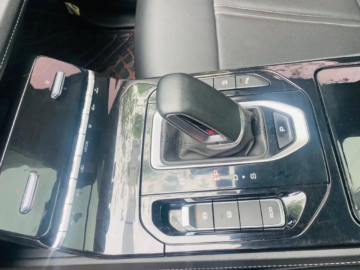 2020 WuLing KaiJie 1.5T 147HP L4 CVT,autocango,china used car exporter,china ev exporter,chinese used car exporter,chinese used ev exporter