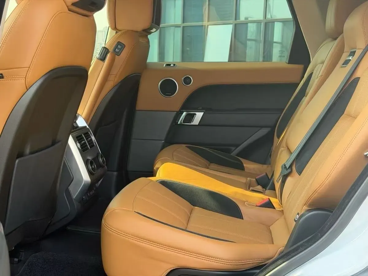 2023 Land Rover Range Rover Sport 3.0T 400HP L6 8AT,autocango,china used car exporter,china ev exporter,chinese used car exporter,chinese used ev exporter