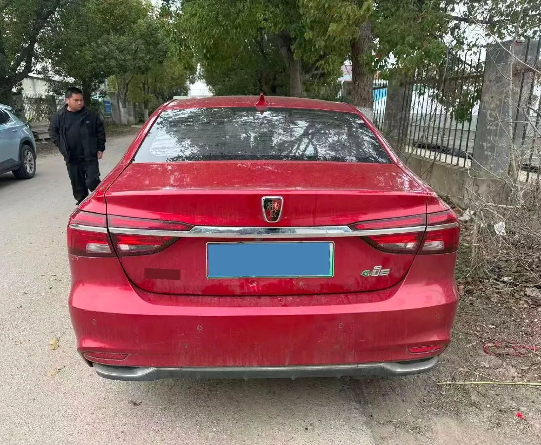 2017 Roewe i6 1.0T 125HP L3 2AT PHEV,autocango,china used car exporter,china ev exporter,chinese used car exporter,chinese used ev exporter