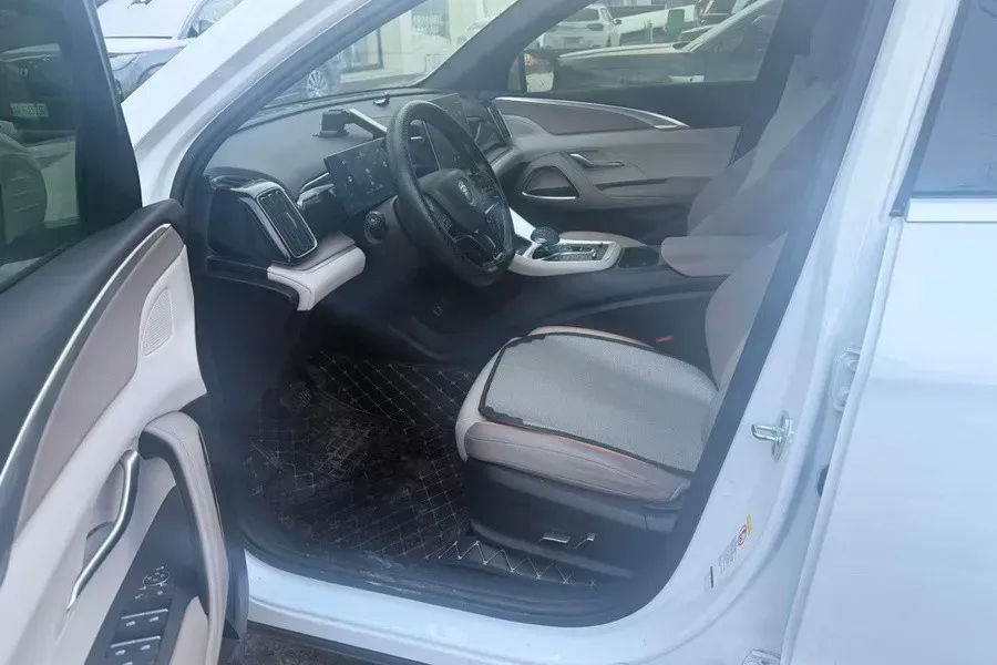 2024 BYD Song Pro 1.5L 110HP L4 E-CVT PHEV 12.9KWH,autocango,china used car exporter,china ev exporter,chinese used car exporter,chinese used ev exporter