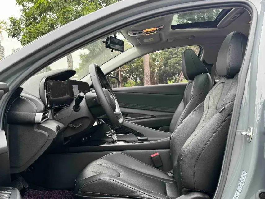 2021 Hyundai Elantra 1.5L 115HP L4 CVT,autocango,china used car exporter,china ev exporter,chinese used car exporter,chinese used ev exporter