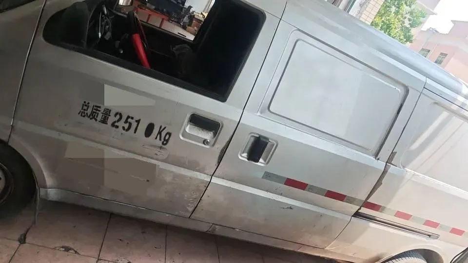 2020 Dongfeng RuiQi 6 2.3T 163HP L4 8AT,autocango,china used car exporter,china ev exporter,chinese used car exporter,chinese used ev exporter