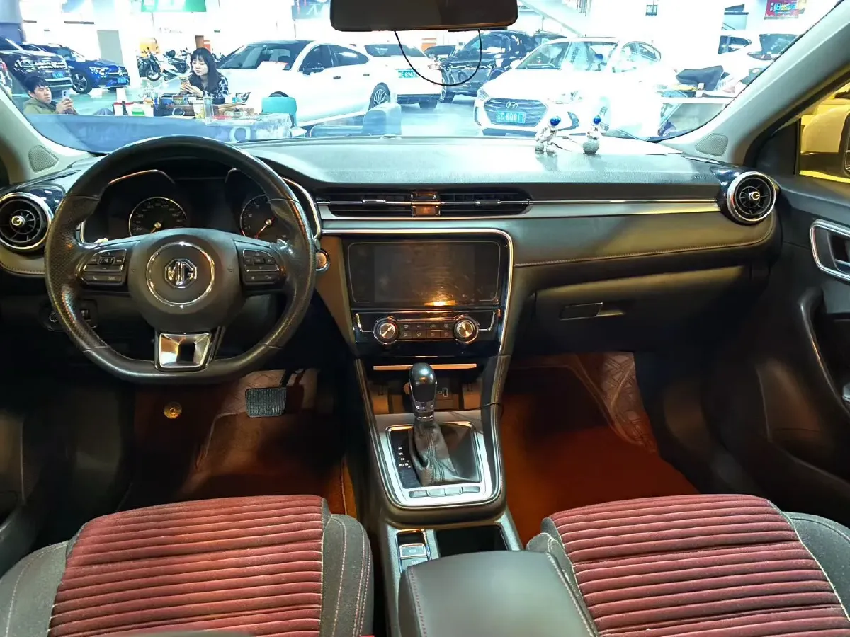 2019 MAXUS D60 1.5T 169HP L4 7DCT,autocango,china used car exporter,china ev exporter,chinese used car exporter,chinese used ev exporter