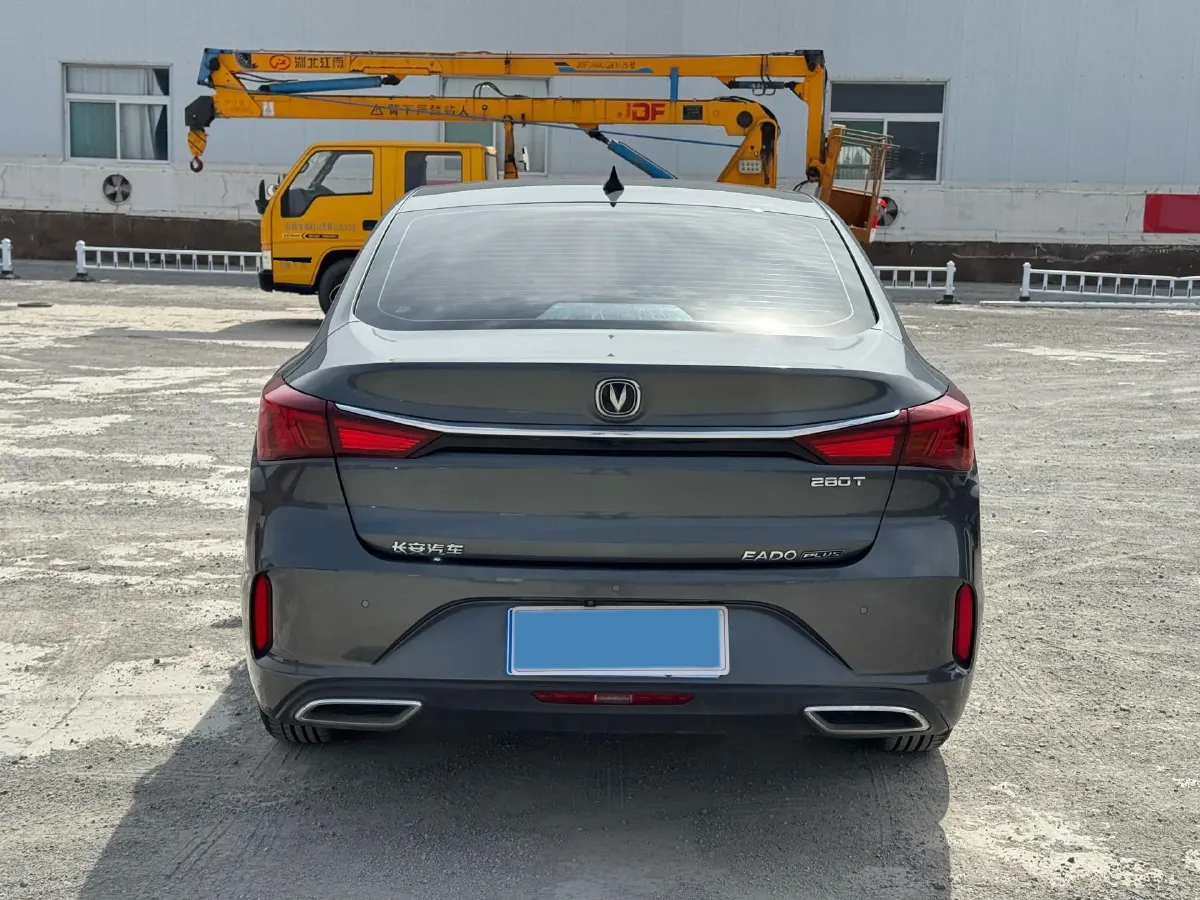 2021 ChangAn Eado 1.4T 160HP L4 7DCT,autocango,china used car exporter,china ev exporter,chinese used car exporter,chinese used ev exporter