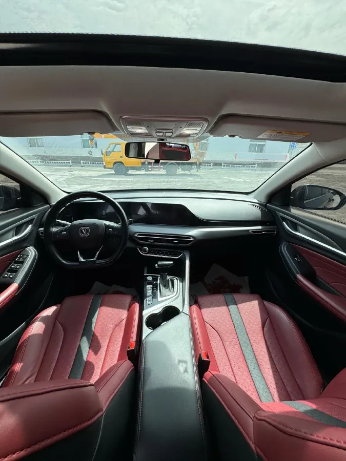 2021 ChangAn Eado 1.4T 160HP L4 7DCT,autocango,china used car exporter,china ev exporter,chinese used car exporter,chinese used ev exporter