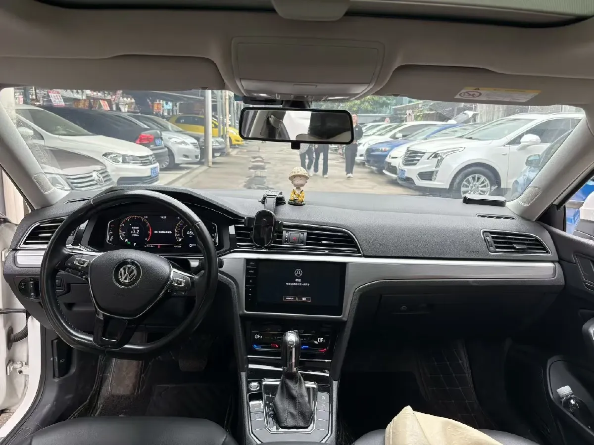 2021 Volkswagen Lamando 1.4T 150HP L4 7DCT,autocango,china used car exporter,china ev exporter,chinese used car exporter,chinese used ev exporter