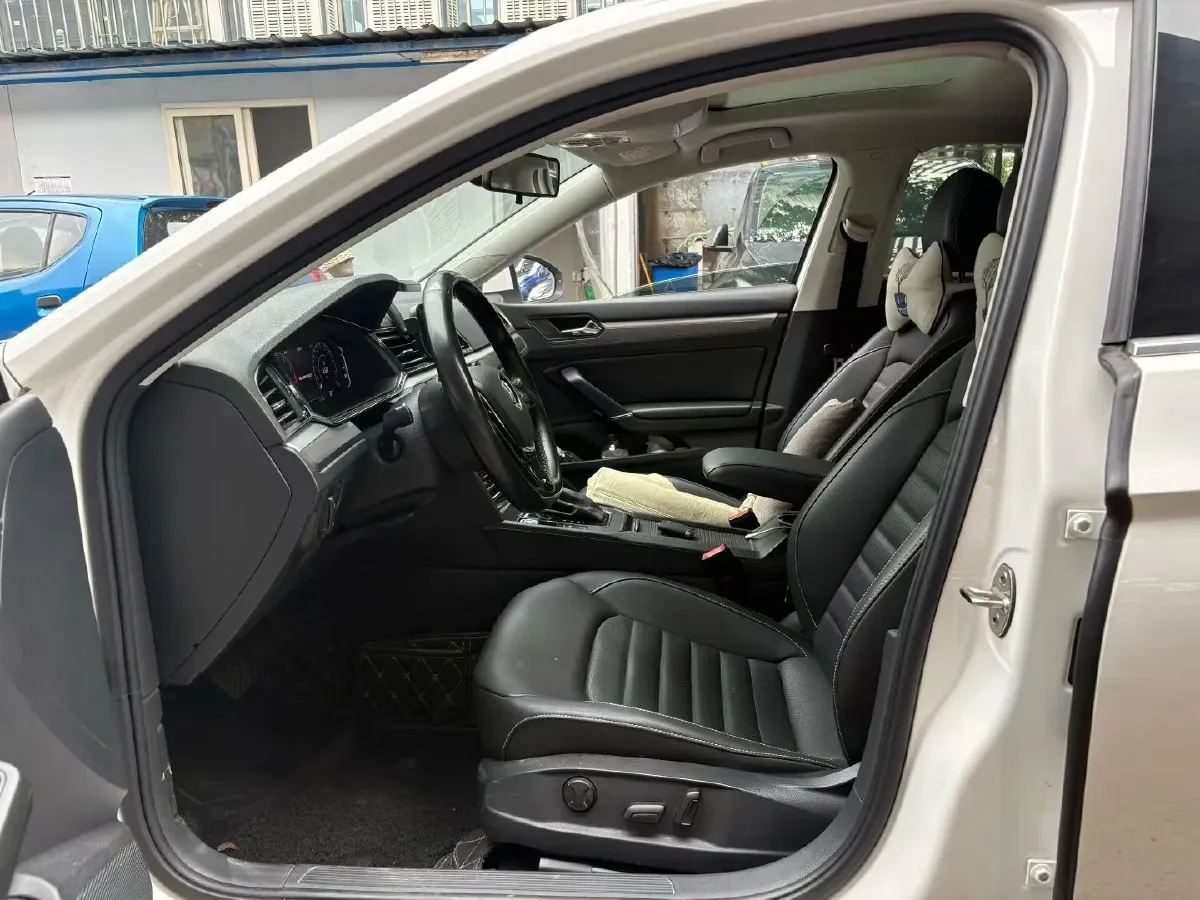 2021 Volkswagen Lamando 1.4T 150HP L4 7DCT,autocango,china used car exporter,china ev exporter,chinese used car exporter,chinese used ev exporter