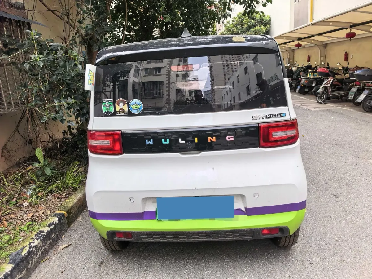 2020 WuLing HongGuang MINI EV BEV 13.8KWH,autocango,china used car exporter,china ev exporter,chinese used car exporter,chinese used ev exporter