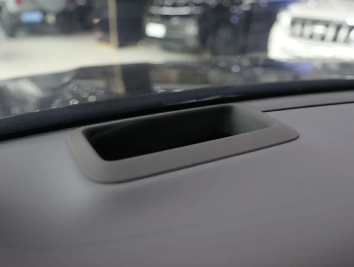 2024 Li L7 Range Extended 154HP REEV 42.8KWH,autocango,china used car exporter,china ev exporter,chinese used car exporter,chinese used ev exporter