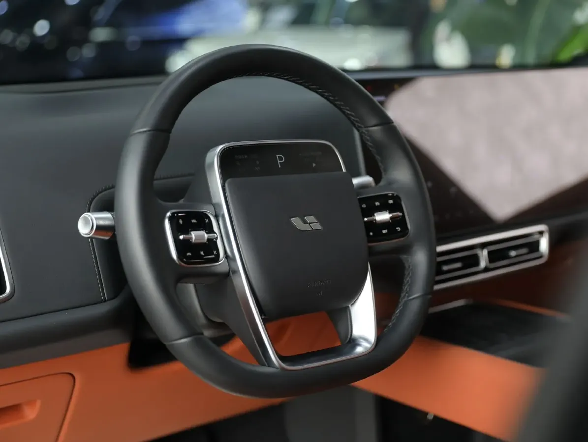 2024 Li L7 Range Extended 154HP REEV 42.8KWH,autocango,china used car exporter,china ev exporter,chinese used car exporter,chinese used ev exporter