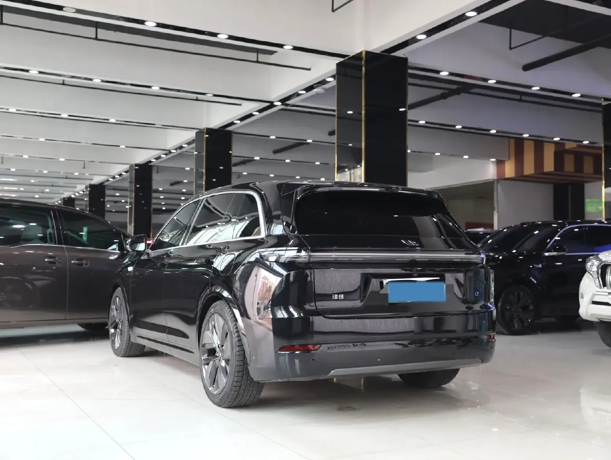 2024 Li L7 Range Extended 154HP REEV 42.8KWH,autocango,china used car exporter,china ev exporter,chinese used car exporter,chinese used ev exporter