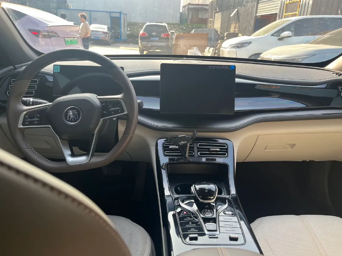 2025 BYD Qin Plus 1.5L 101HP L4 E-CVT PHEV 7.68KWH,autocango,china used car exporter,china ev exporter,chinese used car exporter,chinese used ev exporter