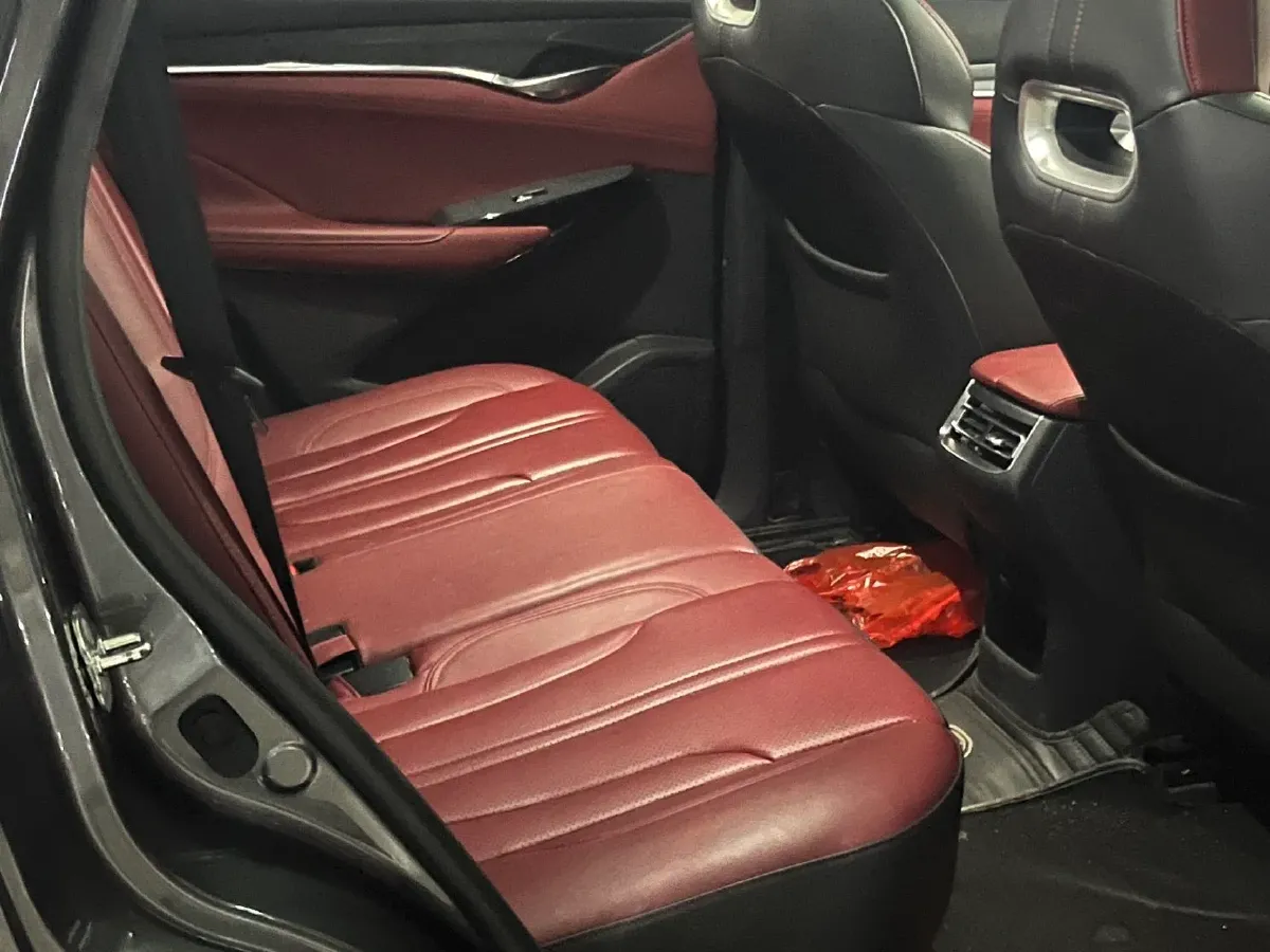 2022 ChangAn CS75 Plus 1.5T 178HP L4 6AT,autocango,china used car exporter,china ev exporter,chinese used car exporter,chinese used ev exporter