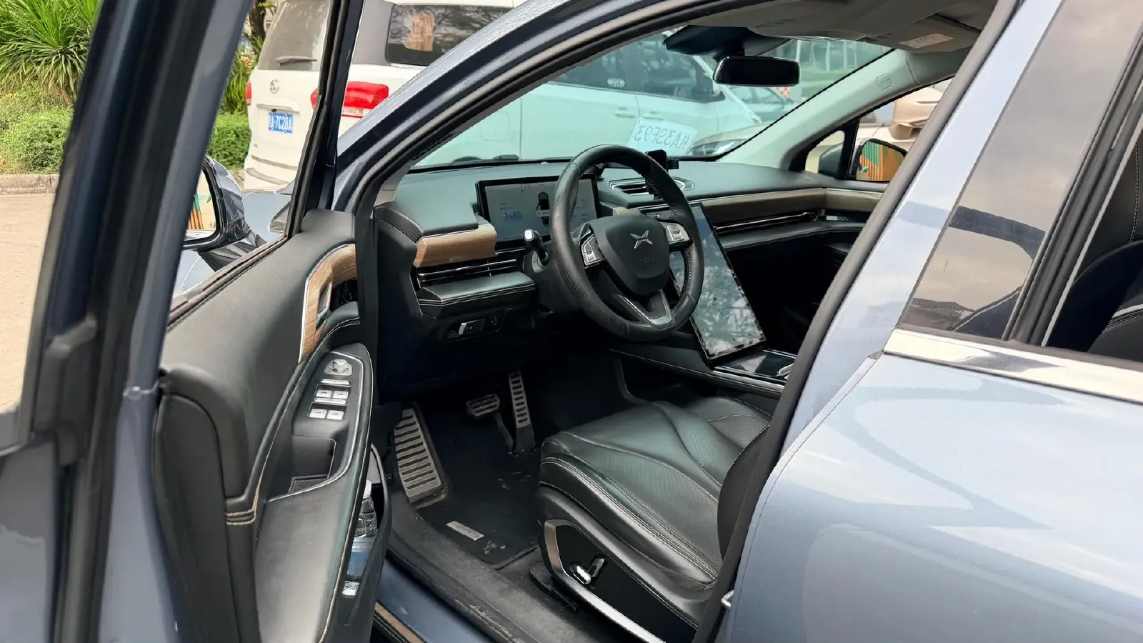 2022 Chevrolet Menlo BEV 61.1KWH,autocango,china used car exporter,china ev exporter,chinese used car exporter,chinese used ev exporter