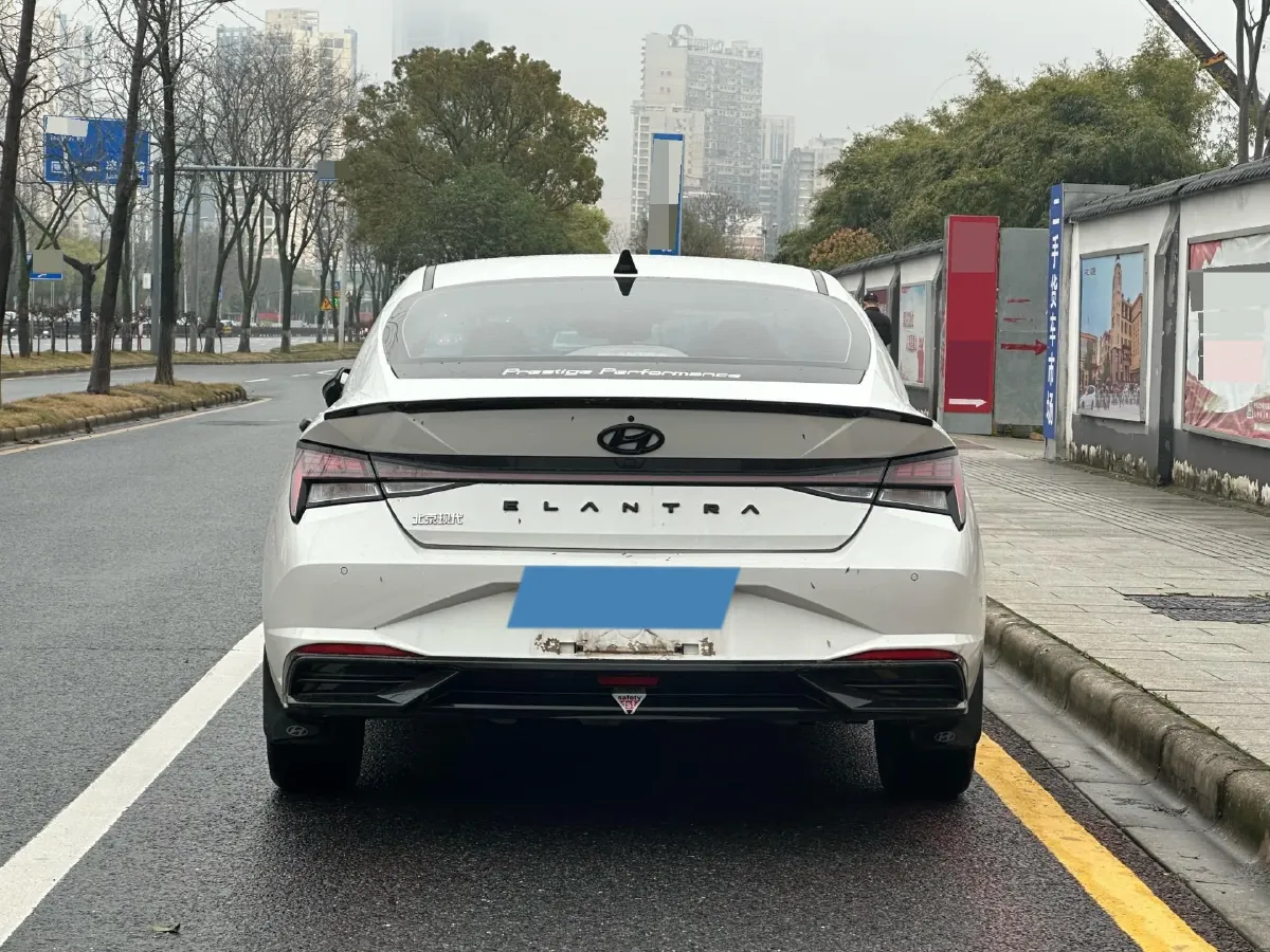 2021 Hyundai Elantra 1.5L 115HP L4 CVT,autocango,china used car exporter,china ev exporter,chinese used car exporter,chinese used ev exporter