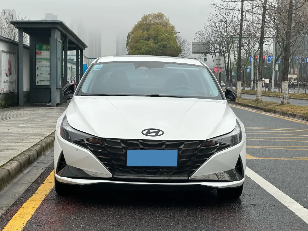 2021 Hyundai Elantra 1.5L 115HP L4 CVT,autocango,china used car exporter,china ev exporter,chinese used car exporter,chinese used ev exporter