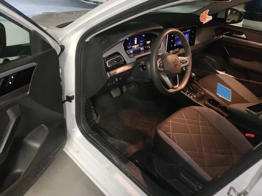 2023 Volkswagen Lavida 1.5L 113HP L4 6AT,autocango,china used car exporter,china ev exporter,chinese used car exporter,chinese used ev exporter