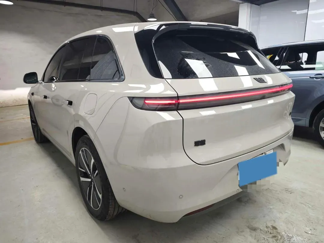 2024 Li L6 Range Extended 154HP L4 REEV 36.8KWH,autocango,china used car exporter,china ev exporter,chinese used car exporter,chinese used ev exporter
