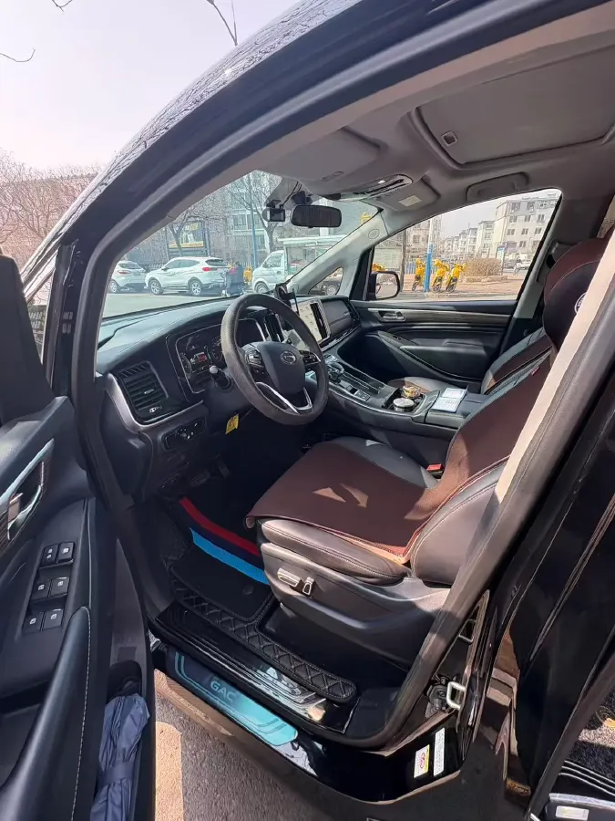 2023 GAC Trumpchi M8 2.0T 252HP L4 8AT,autocango,china used car exporter,china ev exporter,chinese used car exporter,chinese used ev exporter