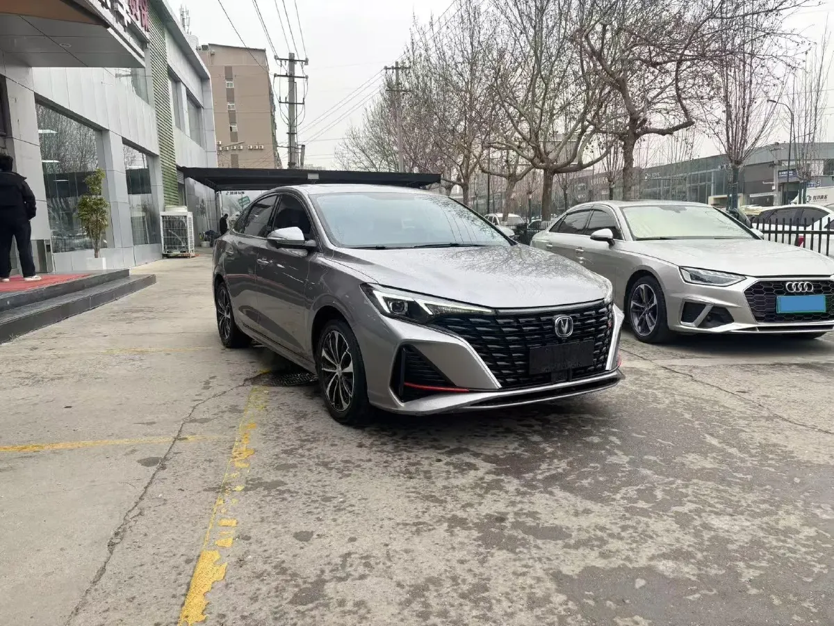 2022 ChangAn Eado 1.4T 160HP L4 7DCT,autocango,china used car exporter,china ev exporter,chinese used car exporter,chinese used ev exporter