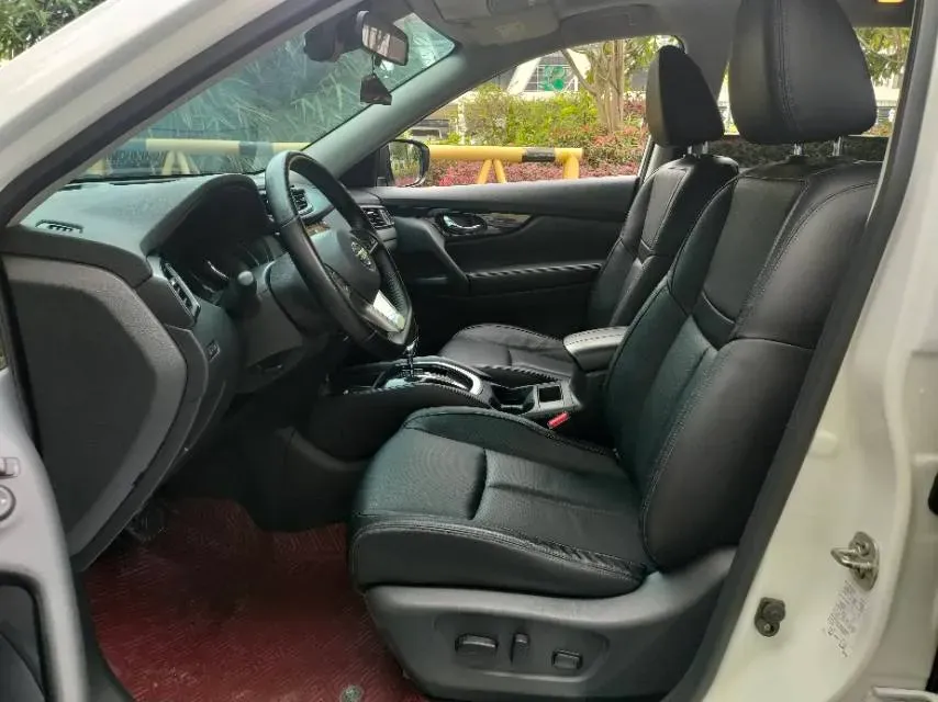 2019 Nissan X-Trail 2.0L 154HP L4 CVT,autocango,china used car exporter,china ev exporter,chinese used car exporter,chinese used ev exporter