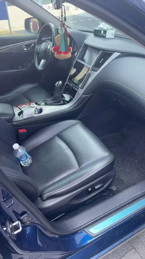 2018 Jeep Grand Commander 2.0T 265HP L4 9AT,autocango,china used car exporter,china ev exporter,chinese used car exporter,chinese used ev exporter